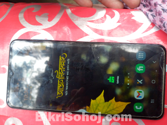 Samsung Galaxy M12